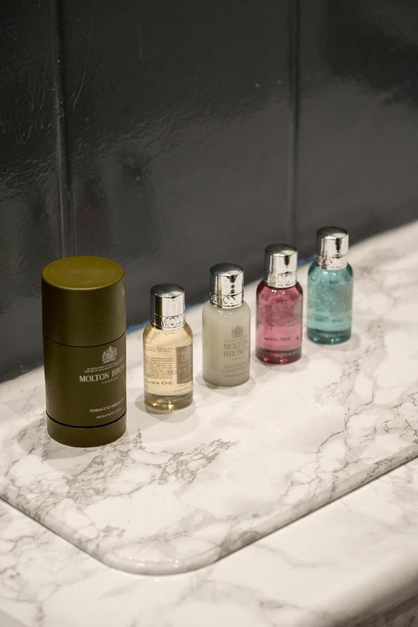 Jpg Theatre Suite - High Floor Mcr Luxe Apartment W Balcony Canal Views แมนเชสเตอร์ ภายนอก รูปภาพ